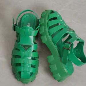 🛍️NEW GREEN PLATFORM SHOES SUPER COMFY AND TRENDY